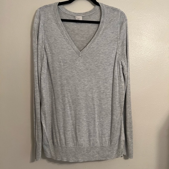 A New Day | V Neck Sweater | XL - Picture 1 of 4